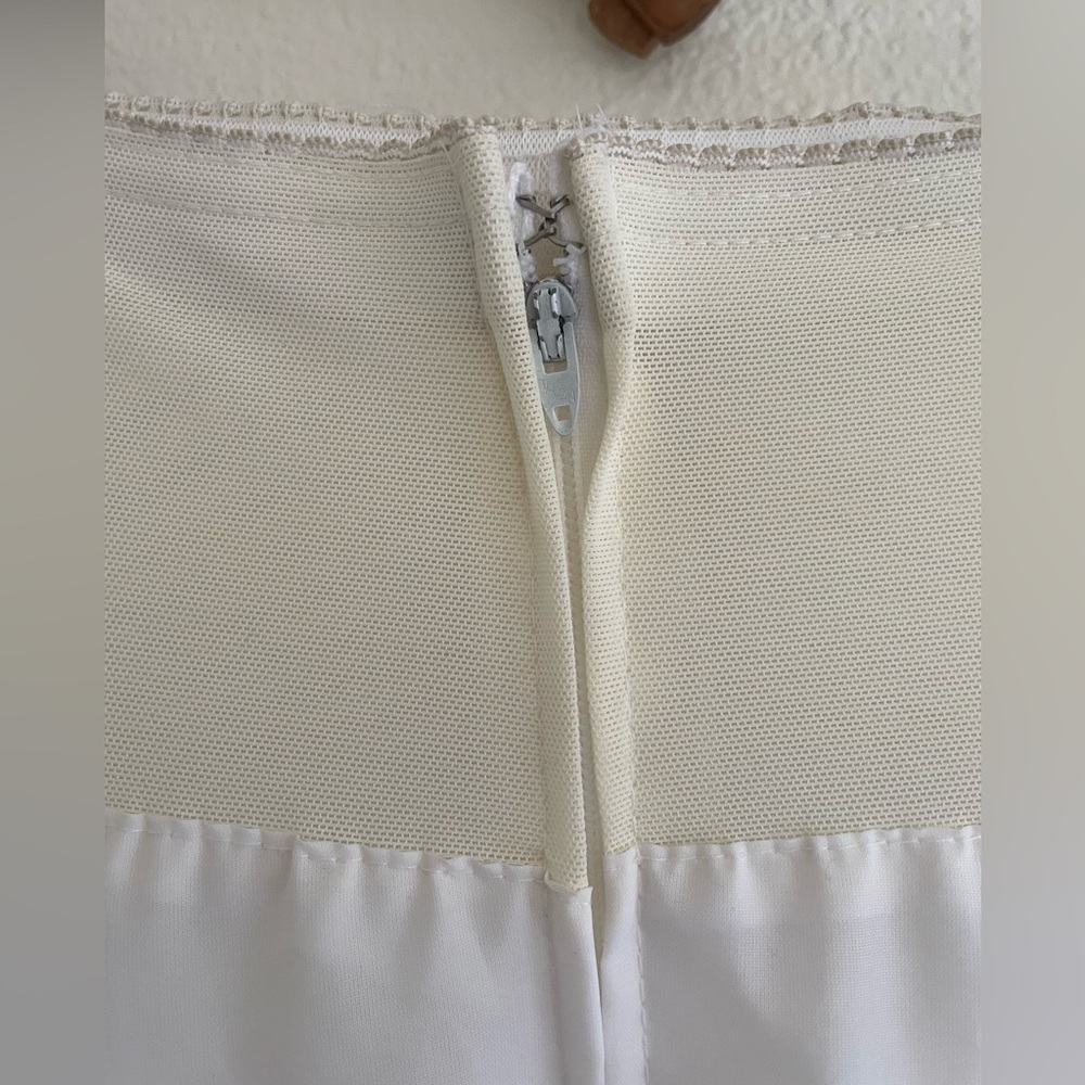 *sold* Vintage Full Skirt Tiered Petticoat Layered Tulle Bridal Crinoline - Picture 7 of 14